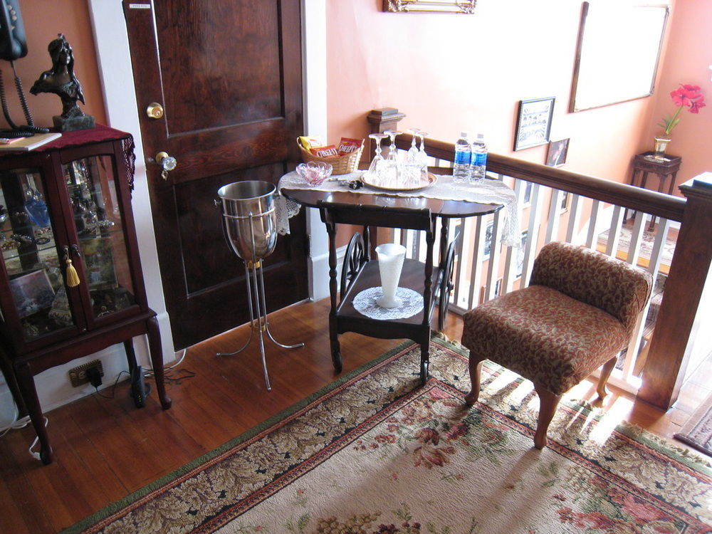The Inn On Front Street สเตทส์วิลล์ ภายนอก รูปภาพ